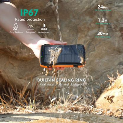 New Product Large Capacity 20000mAh 3 USB C Flashlight Ip67 Waterproof High-speed Wireless Charger Solar Power Bank